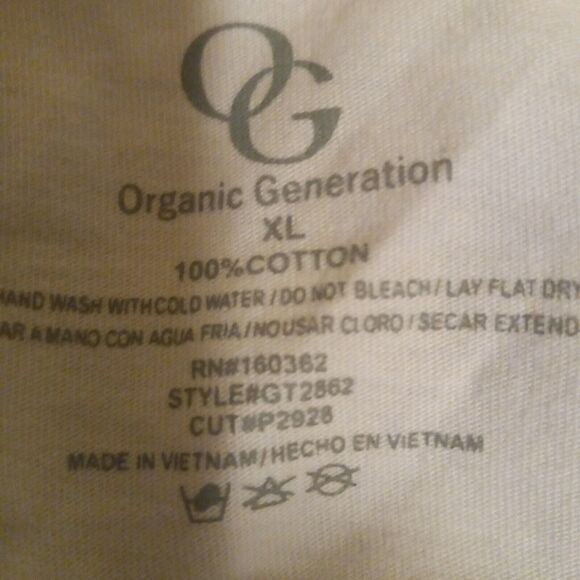 Organic Generation X-Large  Color Block Smiley Crop Top-Black & White-Be Happy - Picture 5 of 5